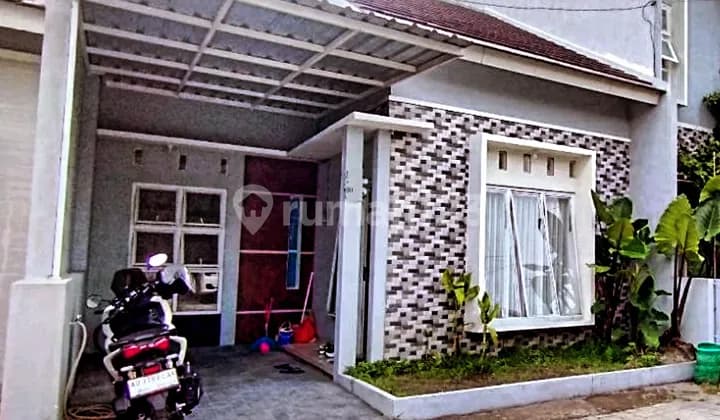 House, Klodran Colomadu Bonus Furnished at Colomadu Housing Complex