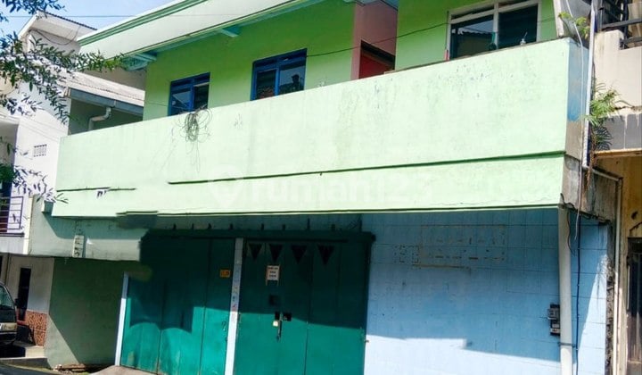 Kost, 2 Lantai Belakang Kampus Uns Mojosongo Jebres