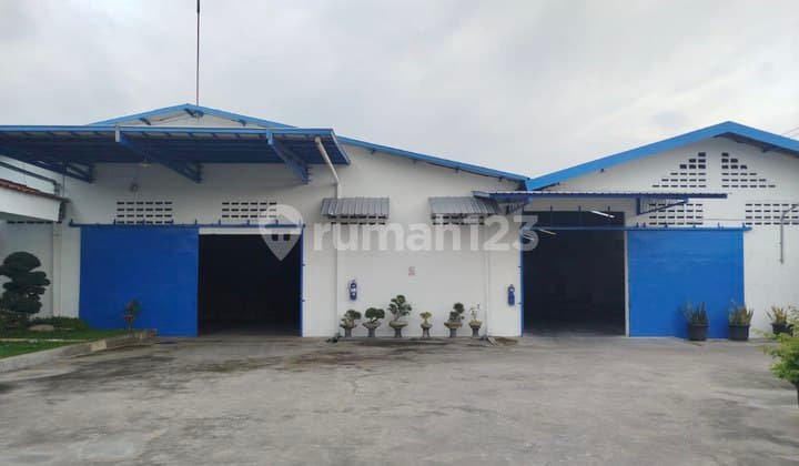 Gudang 3660 M2 Akses Kontainer 40 Feet Di Jaten Karanganyar