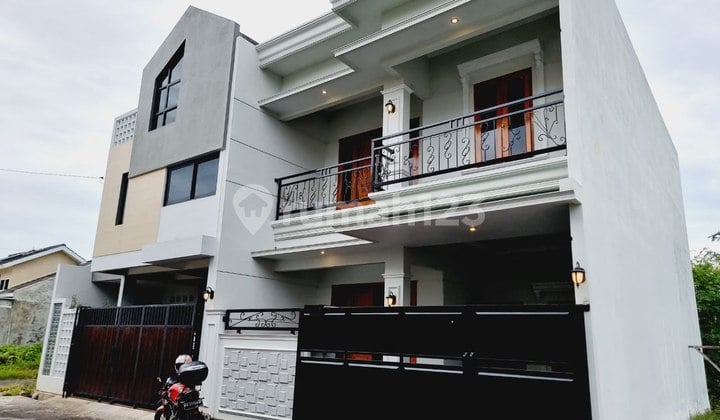 Rumah Mewah 2 Lantai Harga Murah Di Psrumahan Gentan Area