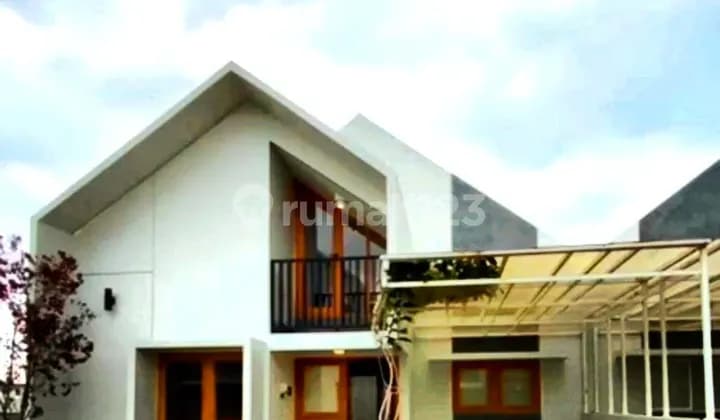 Rumah Cantik di Perumahan Cluster Triyagan Mojolaban Palur