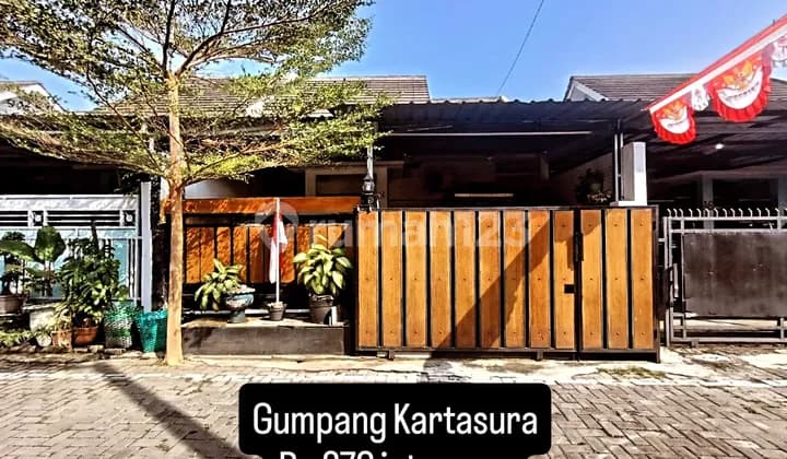 Rumah Second Cantik Di Perumahan Gumpang Kartasura