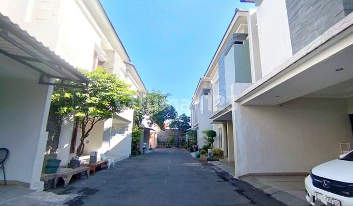 Rumah Mewah di Perumahan Cluster Jayengan Serengan Solo Kota