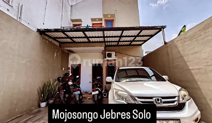 2-Story Minimalist House in Mojosongo Jebres Solo