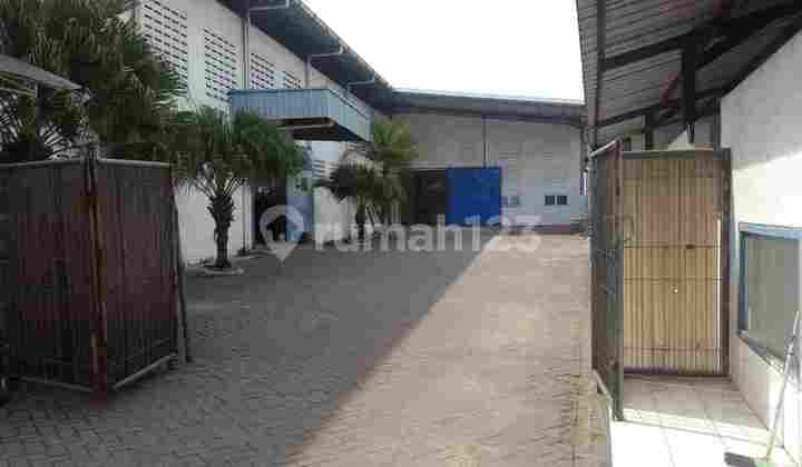 Gudang Terawat Lokasi Dekat Tol Free Genset