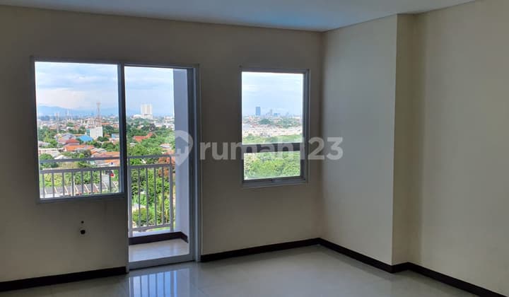 Apartment Studio Metro Garden Semi Furnish