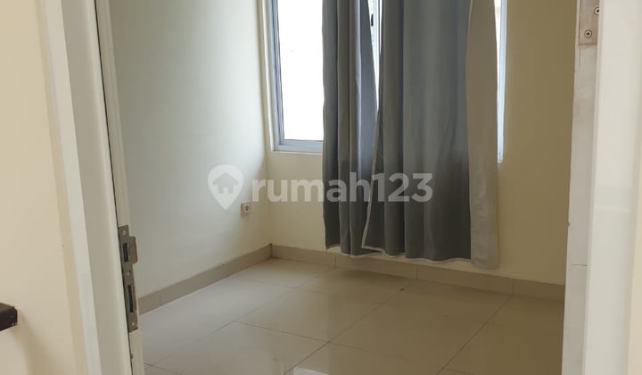 Rumah 2 Lantai 6X15 Greenlake City Cluster Australia