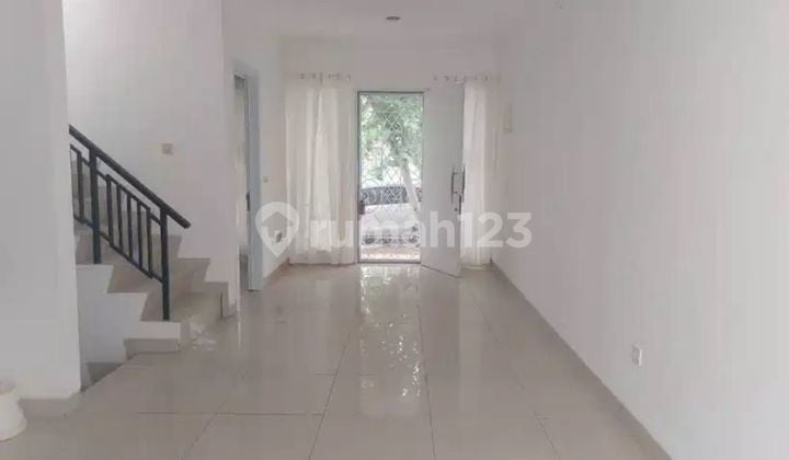 Cheapest Rent Green Lake Cluster Australia House 6x15 Semi Furnished