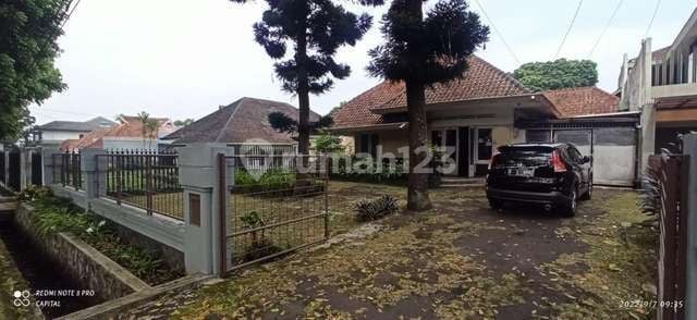 Rumah Lama Hitung Tanah Pusat Kota Cipaganti