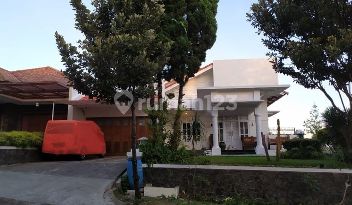 Rumah 2 Lantai Siap Huni Di Resor Dago Pakar