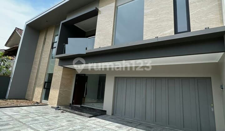 Rumah Lux Siap Huni di Batununggal Kawasan Elite