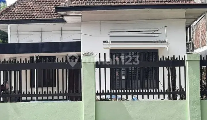 Riau Wing House Suitable For Business In The City Center