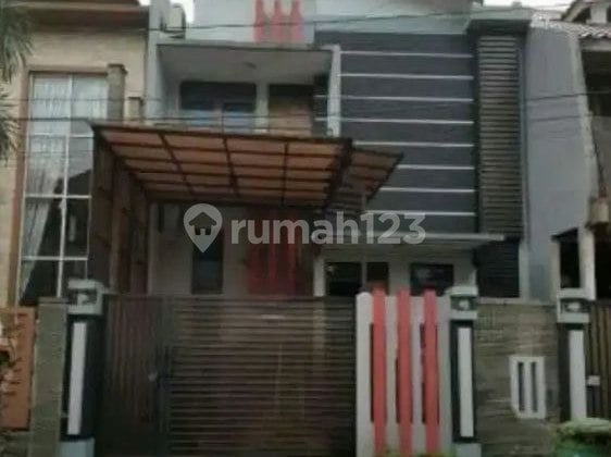 Rumah 2 Lantai Bagus di Buah Batu Regency, Bandung