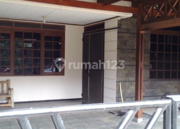 Rumah Terawat Di Bkr Kembar Bandung Siap Huni