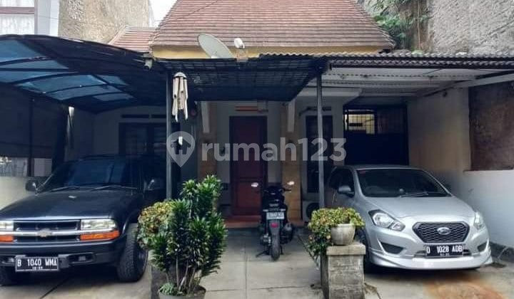 Rumah 1 Lantai Terawat Siap Huni Komplek Cigadung