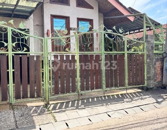 Rumah Siap Huni Lokasi Strategis di Pondok Cabe-Tangsel