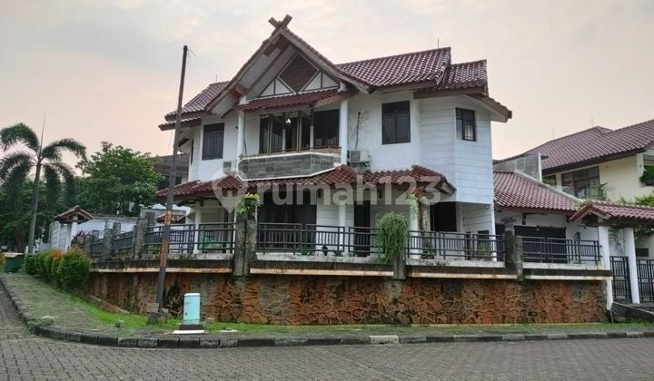 Rumah Murahhhhh di Villa Cinere Mas lingkungan Tenang Nyaman dan Asri, 2 Lantai Semi Furnished, siap huni, kondisi Bagus, lokasi strategis, keamanan 24 jam, one gate system, harga nego