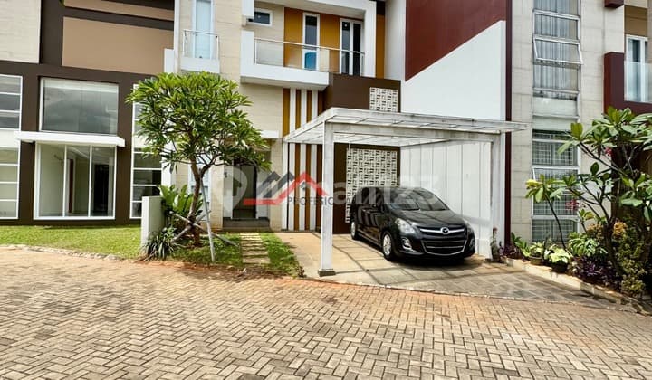 Rumah Siap Huni Modern Minimalist Strategis Area di Tb.simatupang Cilandak, Jakarta Selatan.