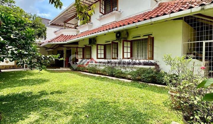 Rumah Siap Huni Dalam Komplek Lokasi Strategis Lebak Bulus Jakarta Selatan