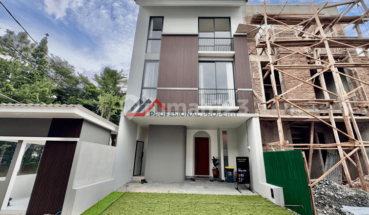 Rumah Baru Dalam Town House Unit Terbatas Area Lebak Bulus, Jakarta Selatan