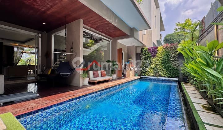 Rumah Tropical Minimalis Fully Furnished Dalam Townhouse Kemang Jakarta Selatan