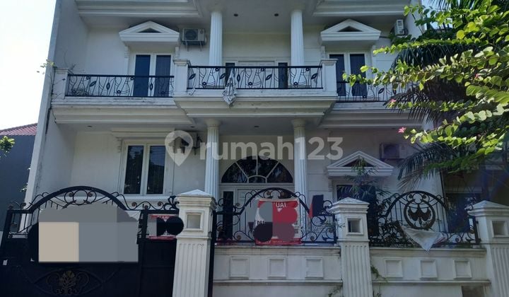 Rumah Graha Family Blok F Surabaya Barat