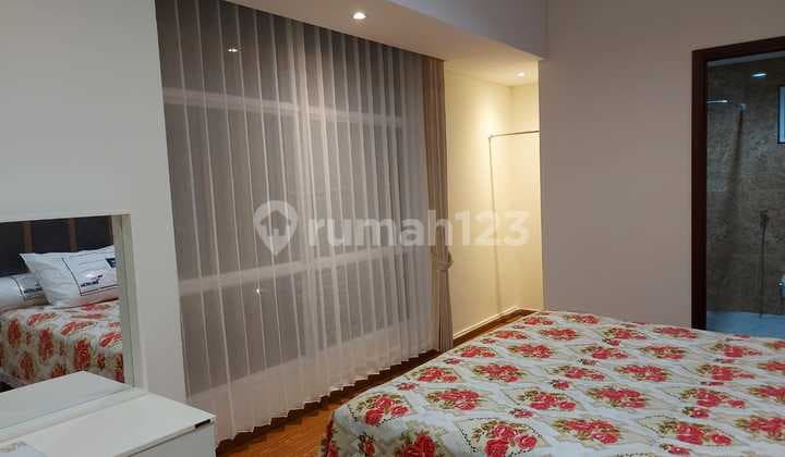 Apartemen Grand Sungkono Lagoon Dekat Tol Surabaya Barat