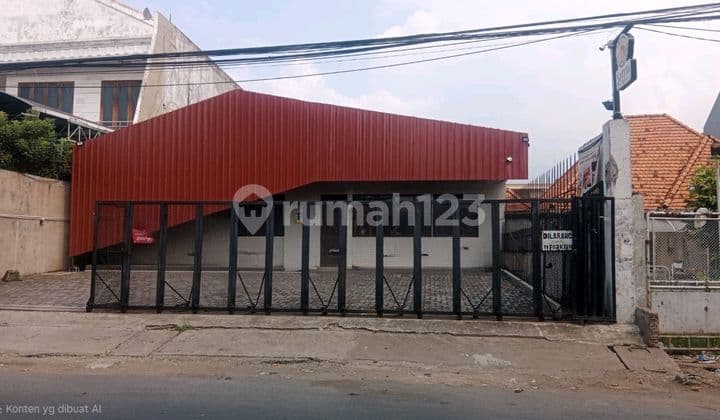 Rumah Usaha di Pandegiling Cocok untuk Kantor Dll Surabaya Pusat