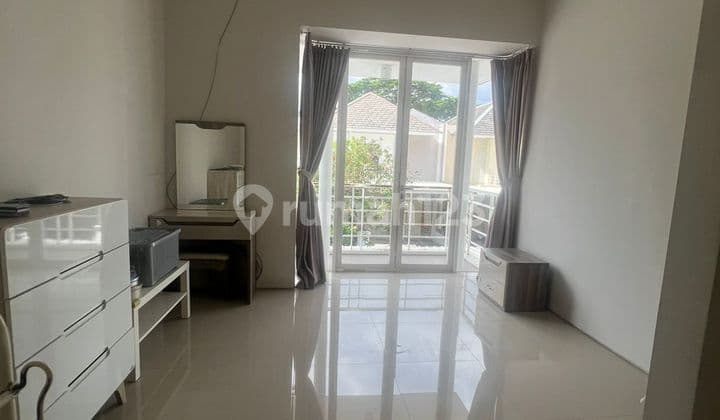 Rumah Royal Residence Surabaya Barat