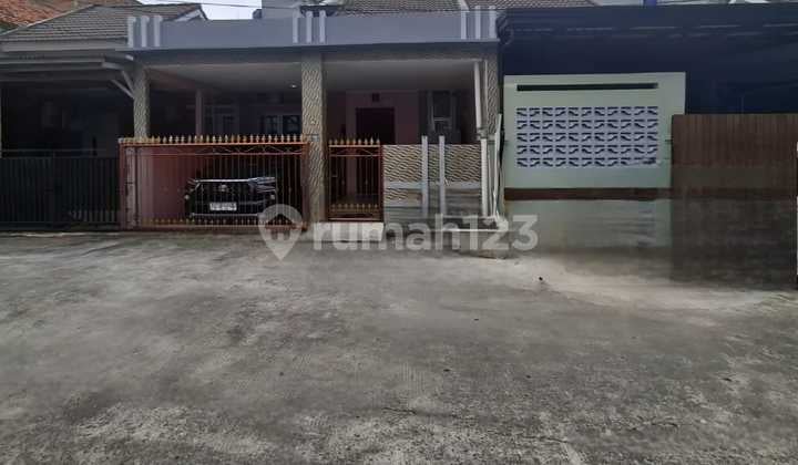 Jual Rumah di Karawaci Palem Semi Dekat Super Mall Karawaci