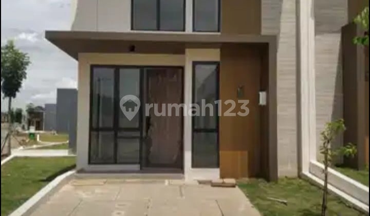 Rumah Siap Huni Dekat Stasiun Cisauk Bsd