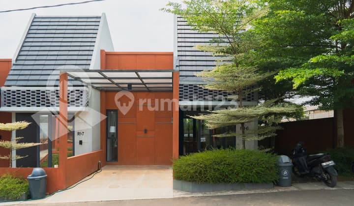 Canyon Boulevard type housing by Kultura Properties