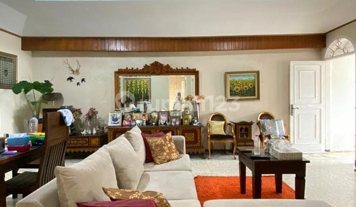 Rumah 1 Lantai Dalam Komplek di Cirendeu Luas Tanah 266 Meter Harga Bagus