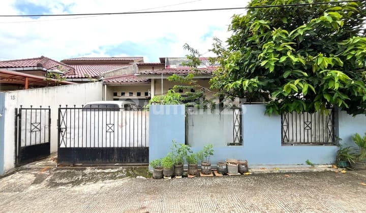 Rumah Luas 260M² di Ciputat Best Price Siap Huni