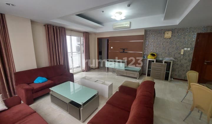 Royal Mediterania Garden Apartment