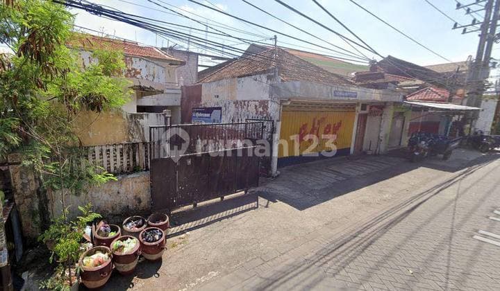 Rumah Hitung Tanah DI Jalan Klampis Ngasem Surabaya Strategis