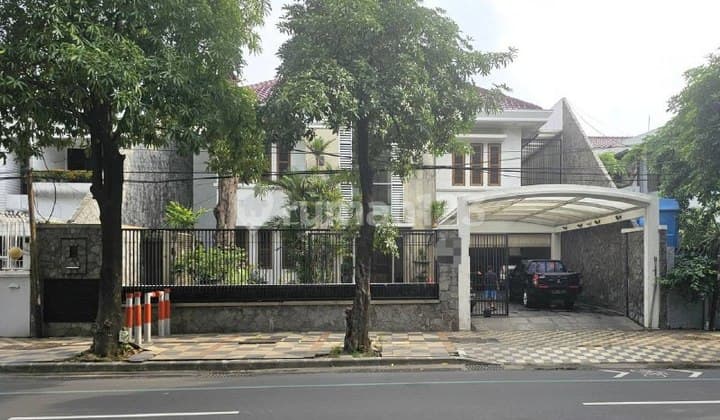 Rumah Hitung Tanah di Kertajaya Indah Surabaya Mewah Strategis