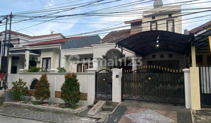 Rumah Pinggir Jalan Bagus Dijual Segera Di Harapan Baru Regency Cakung