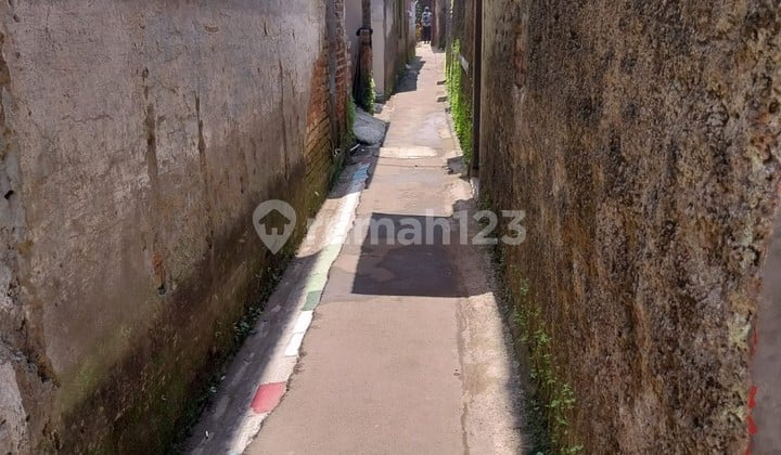 Rumah Kost Strategis Masuk Gang Dekat Exit Tol Kopo Bandung