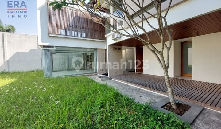 Rumah Nyaman Dan Asri Larang Tapa Kota Baru Parahyangan Bandung