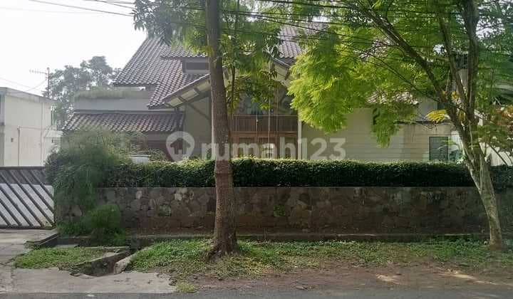 Rumah Art Deco Hegarmanah Bandung Jawa Barat