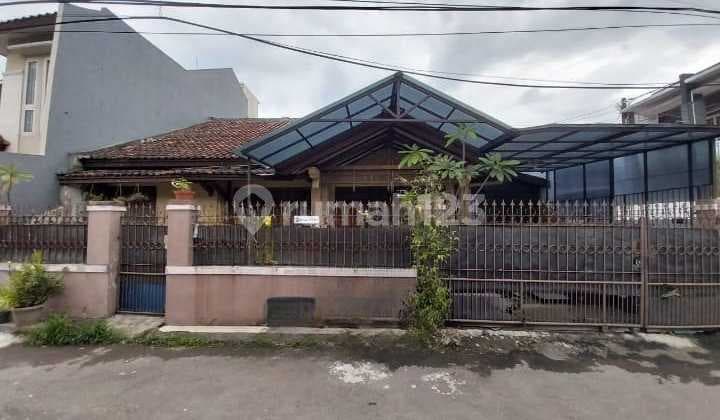 Rumah Hook Strategis Taman Kopo Indah 1 Bandung