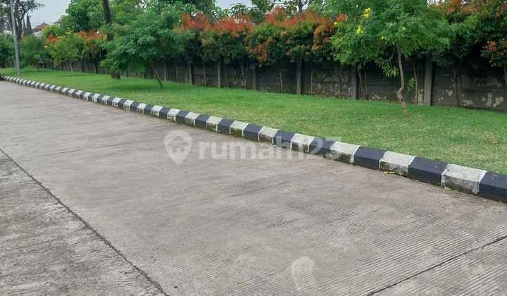 Rumah Strategis Komplek Cherry Field Matahari Land Buah Batu Bandung