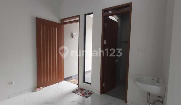 Rumah baru siap huni komp mekarwangi bandung jawa barat