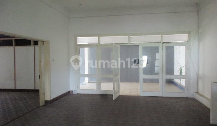 Rumah lelang hegarmanah bandung pusat kota banfung