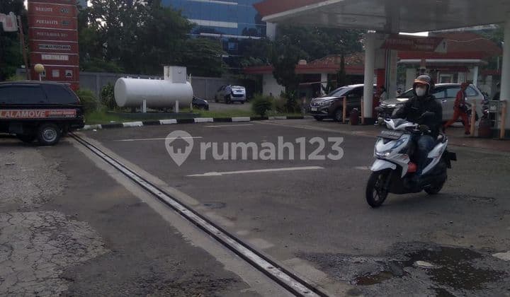 Jual Tanah Di Area Komersial Bisa Bangun 8 Lantai..Cocok Untuk Investasi
