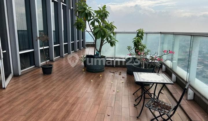Price Drop Junior Penthouse 530m2 Semi Furnished at Providence Park South Jakarta