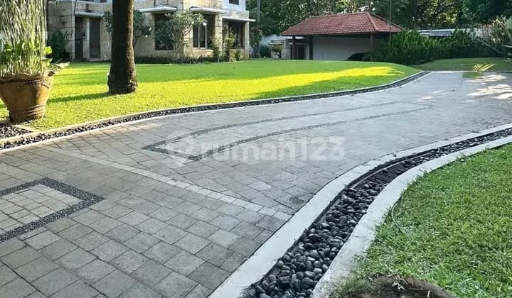 Rumah Kemang Luas 4.041 M2 Shm Harga 15 Jt / M2 Nego