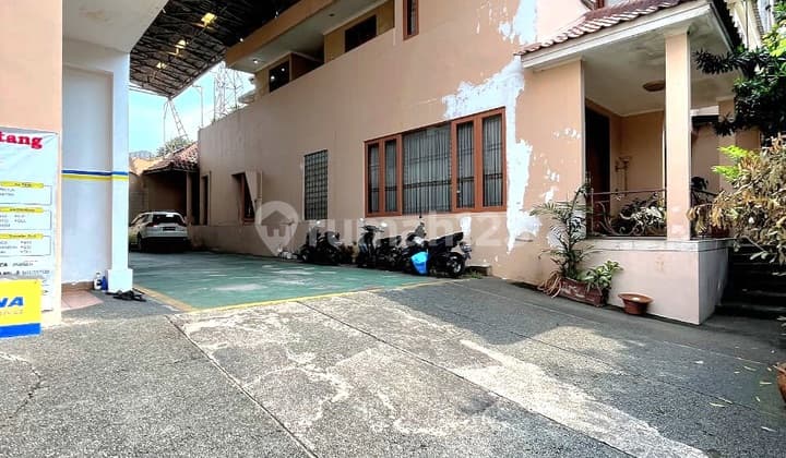 Rumah di Kemang bangka Jakarta Selatan Bagus Semi Furnished