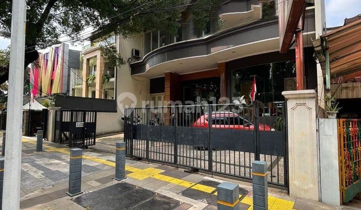 Bangunan cocok untuk resto dan cafe di Senopati